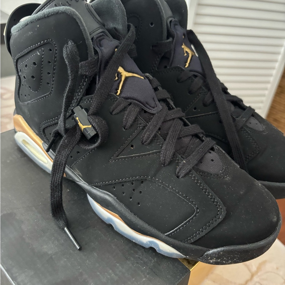 Jordan Air 6 Retro DMP Black Metallic Gold